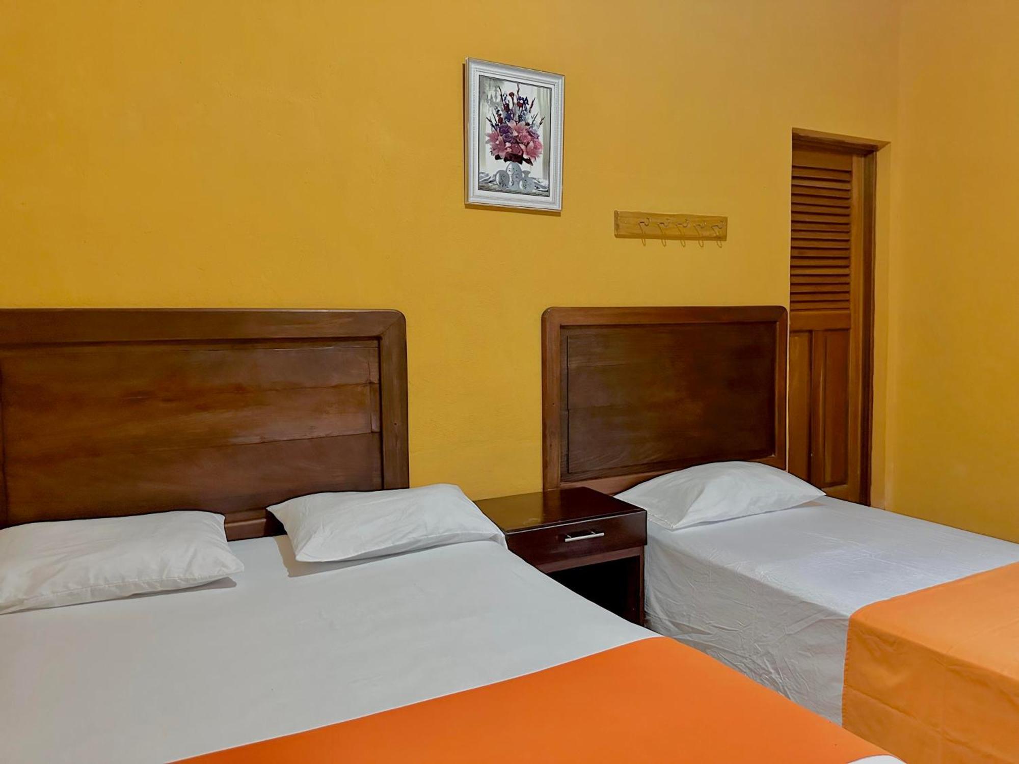 Hotel San Miguel Flores Pokoj fotografie